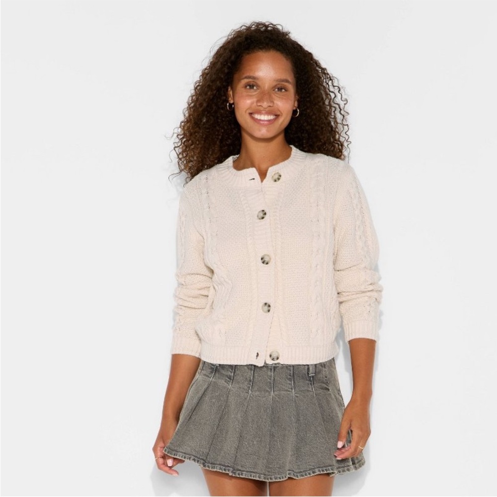 Wild Fable Heritage crewneck cable cardigan